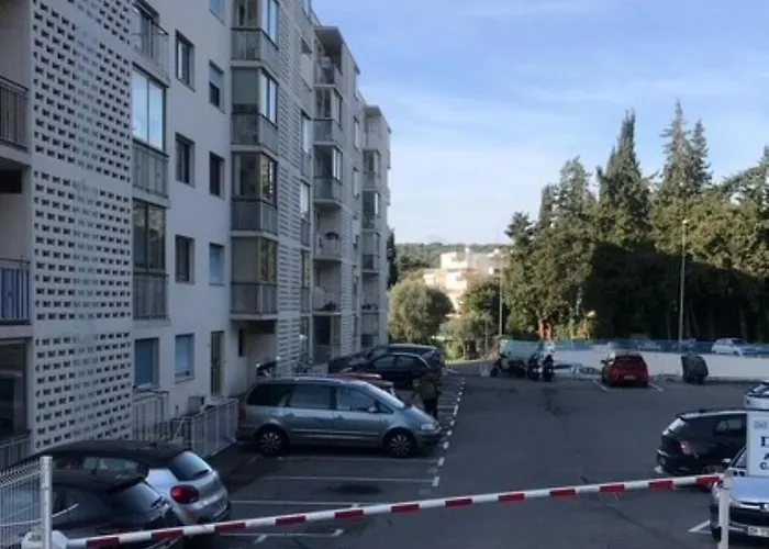 3 Bedrooms Apartment, Pool, Parking, Tennis Club *