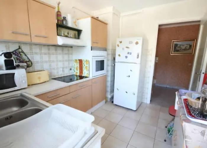 3 Bedrooms Apartment, Pool, Parking, Tennis Club