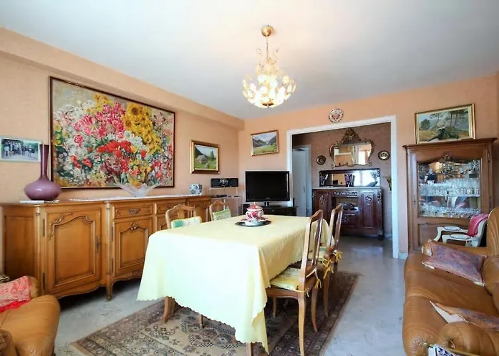 3 Bedrooms Apartment, Pool, Parking, Tennis Club 公寓 *